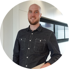 Porträtfoto von Maximilian, Coworker im zentroom Coworking Space im Bahnhof Bern