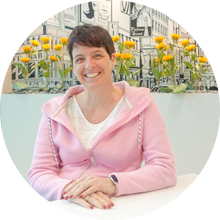 Porträtfoto von Priska, Coworkerin im zentroom Coworking Space im Bahnhof Bern