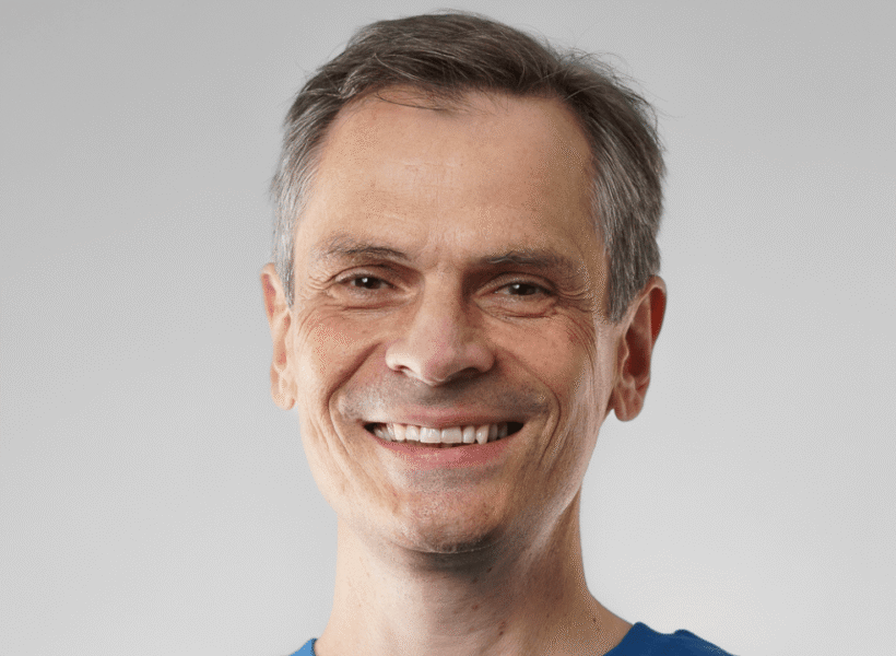 Porträt des Coworkers und Community Mitglied Michael Breither im zentroom Coworking Space im Bahnhof Bern