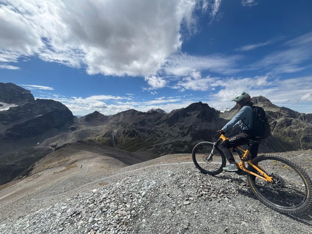 Tiare beim Biken in Colorado #WorkLifeBalance